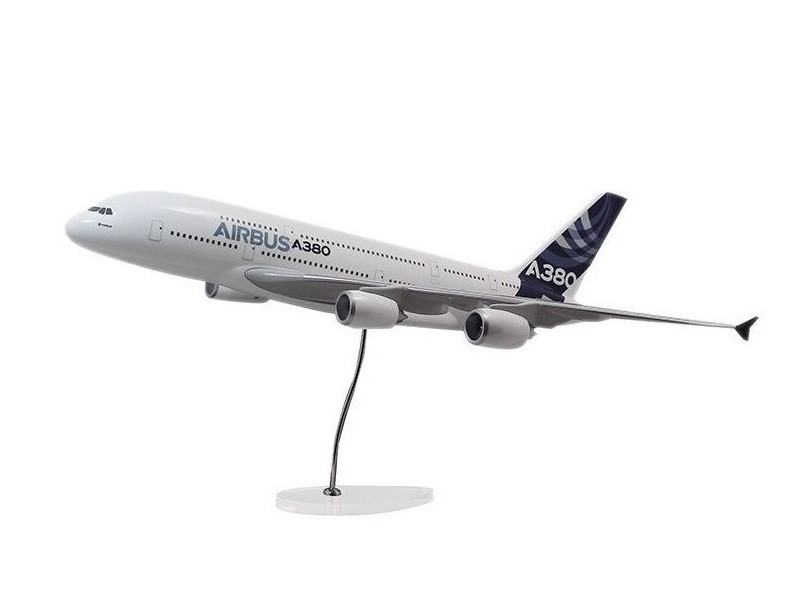 Airbus Executive A380 RR engine1/100 scale model エアバス 飛行機
