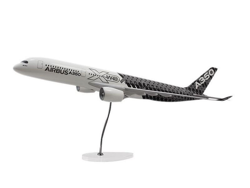 Airbus Executive A350 XWB carbon livery1/100 scale model エアバス