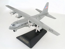 C-130 Hercules ダイキャスト【Legends of Flight】